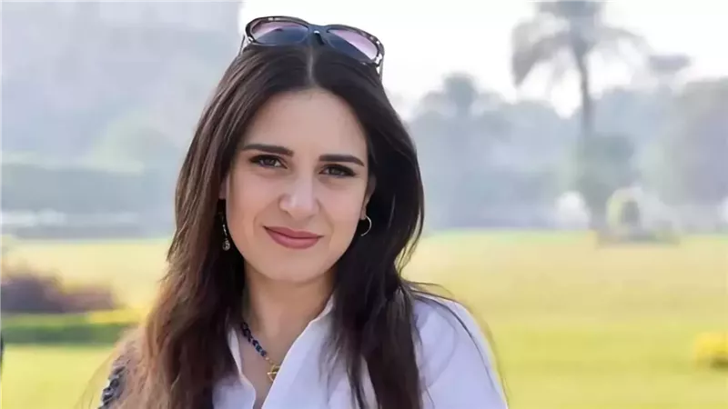 ميرنا وليد تدعو لاستخدام السوشيال ميديا للترويج للأعمال المسرحية