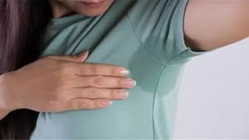 رائحة كريهة بالجسم.. قد تكون مؤشرًا مبكرًا لمرض خطير