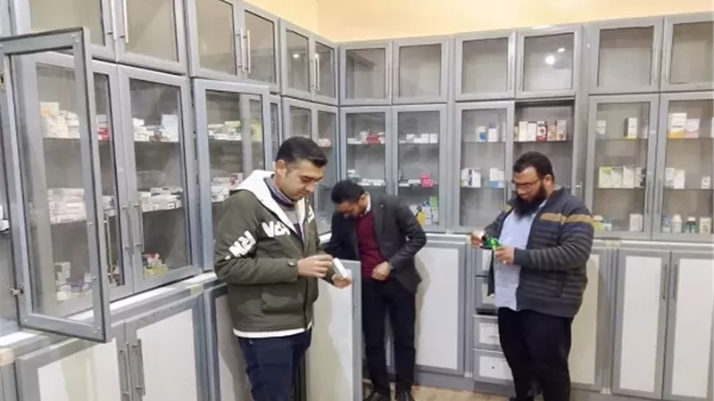 ضبط صيدلية غير مرخصة والتحفظ على 800 ألف وحده دوائية بأسيوط