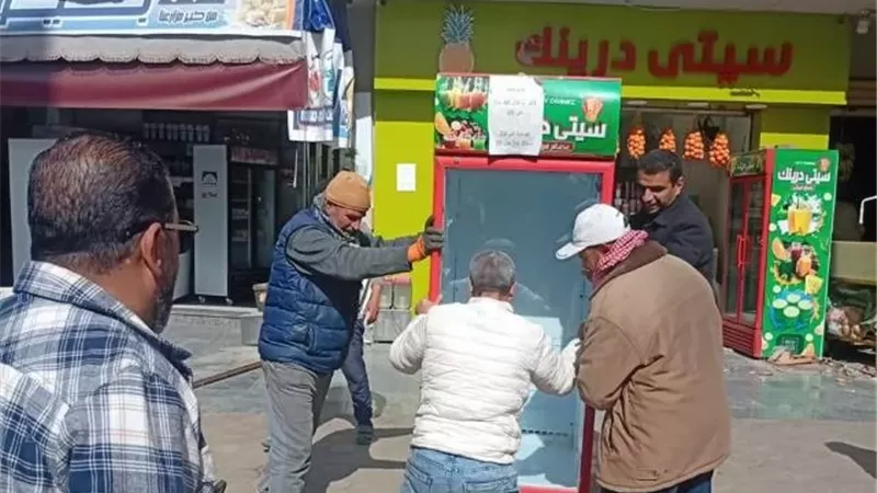 جهاز مدينة بدر يشن حملة على الإشغالات والمخالفات فى الأندلس.. بالصور