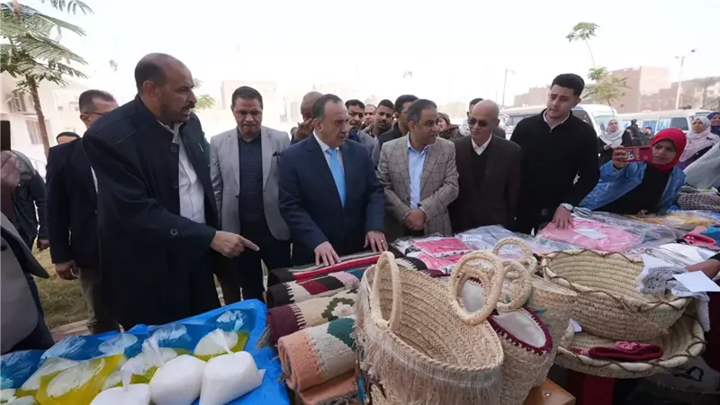 دكتورهشام أبوالنصر يشهد فعاليات اليوم السكاني بمركز شباب أبنوب