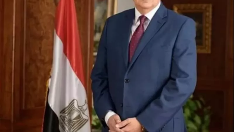 وزير الري يصل رواندا في زيارة رسمية لتعزيز العلاقات الثنائية