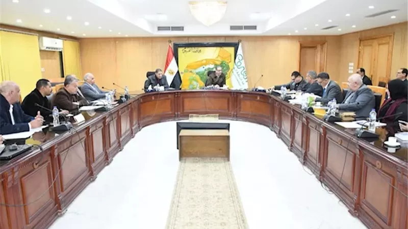 أعضاء مجلسي النواب والشيوخ بالفيوم يناقشون مشكلات وتحديات المرور