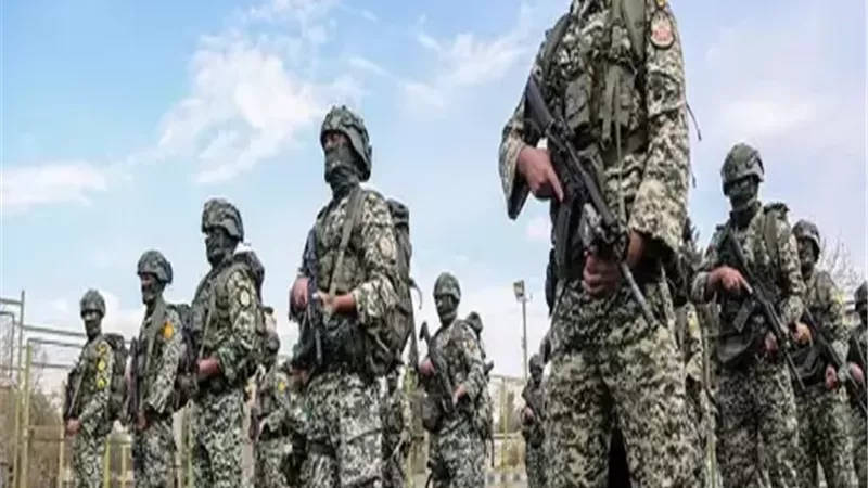 الجيش الإيراني يحذر: القواعد الأمريكية فى مرمى الصواريخ الإيرانية
