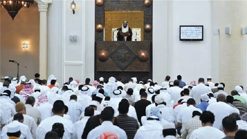 الحكمة من مشروعية صلاة الجمعة وبيان حكمها الشرعي