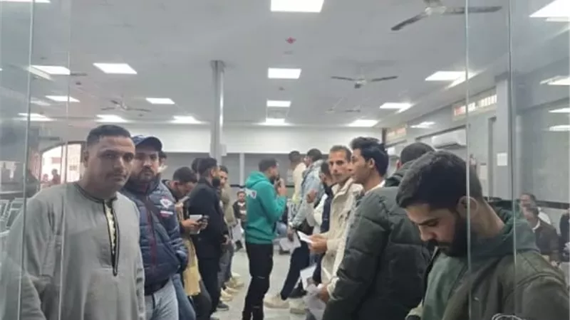 وزارة العمل تبدأ اختبارات عمال الإنشاءات للعمل بالأردن