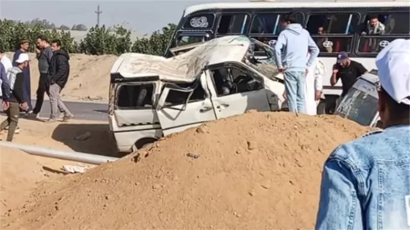 مصرع وإصابة 5 فى تصادم ميكروباص وسوزوكى بالمنوفية