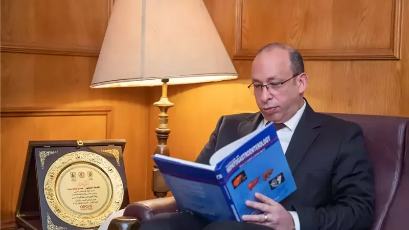 طب قصر العيني تشارك في إصدار علمي مرجعي عالمي.. تفاصيل