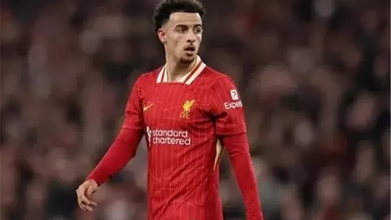 ليفربول يرفض رحيل كورتيس جونز إلى عملاق إيطاليا