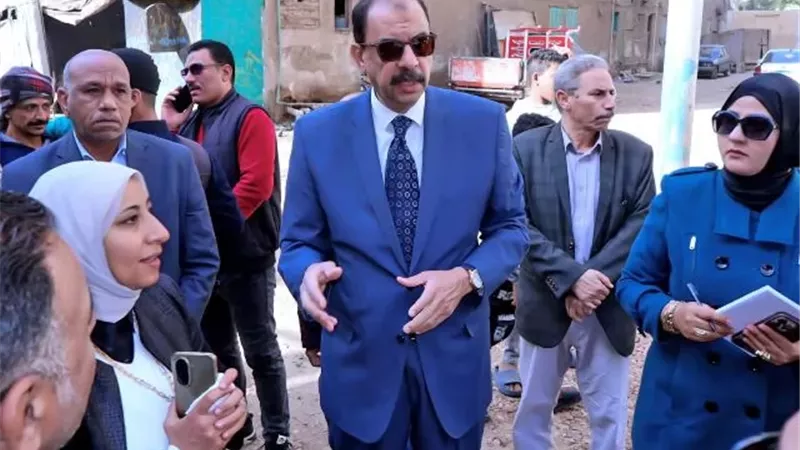 محافظ سوهاج يتفقد مشروع إنشاء المجمع السكني بأرض المشتل