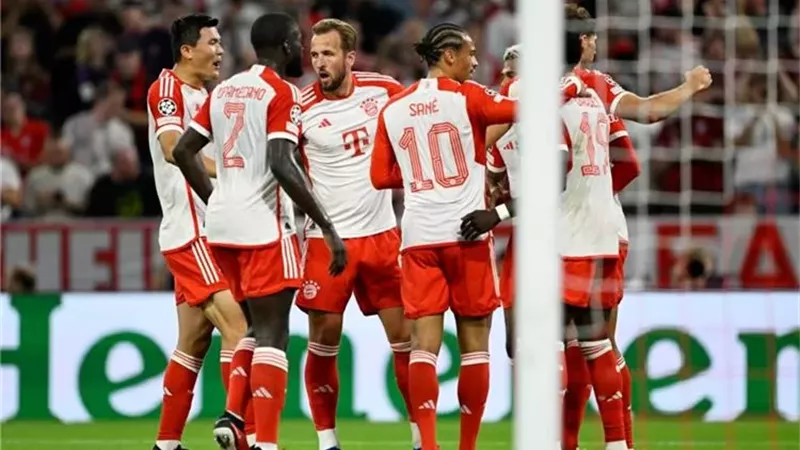 هاري كين يقود تشكيل بايرن ميونخ أمام هامبورج في الدوري الألماني