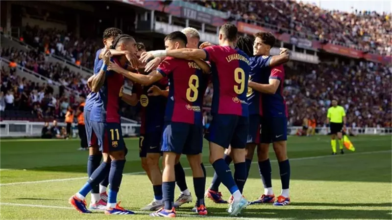 تشكيل برشلونة لمواجهة إلتشي في الدوري الاسباني