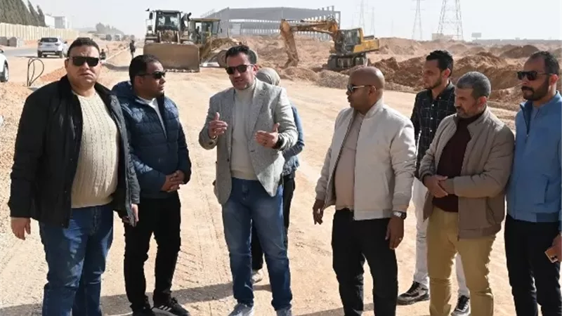 خطوة هامة من جهاز العاشر من رمضان فى مشروع قطار البضائع.. بالصور