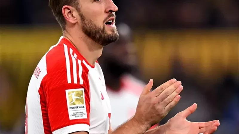 بايرن ميونخ يتعادل مع هامبورج بنتيجة 2-2 في الدوري الألماني