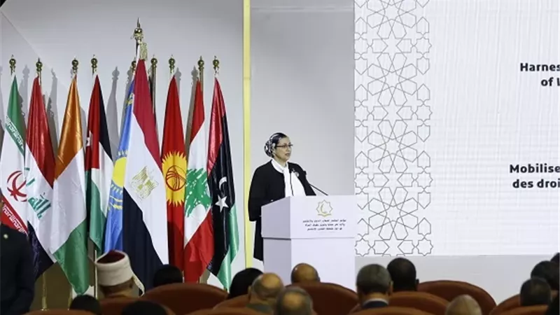 أمل عمار: توظيف الخطاب الديني والإعلامي بصورة إيجابية مدخلًا استراتيجيًا لحماية المرأة