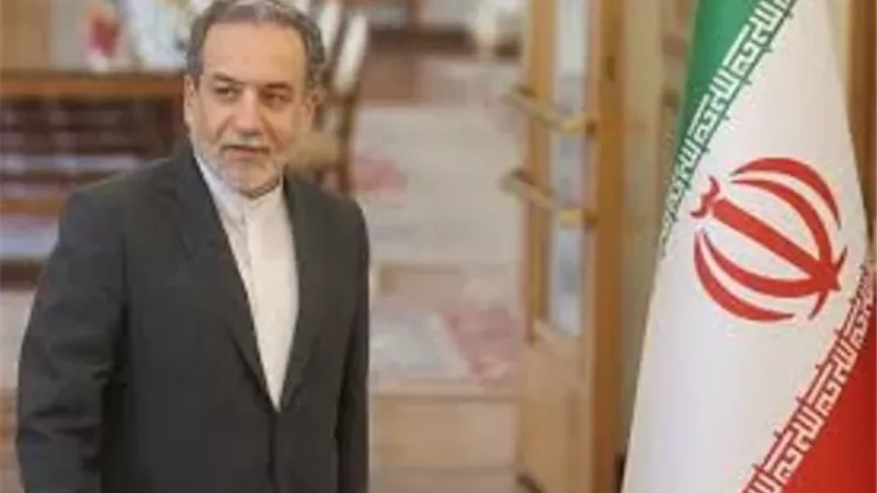 وزير خارجية إيران: مستعدون لكل السيناريوهات وجاهزون للحرب
