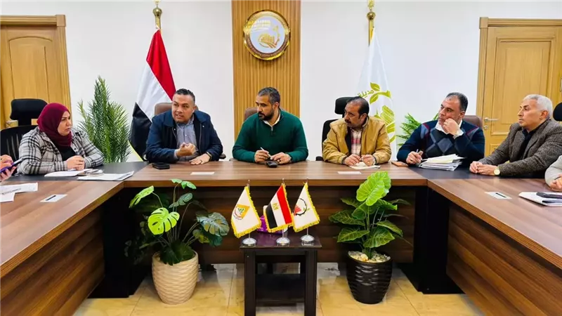 بيان مهم بشأن ملفات تقنين الأراضي بالعبور الجديدة .. صور