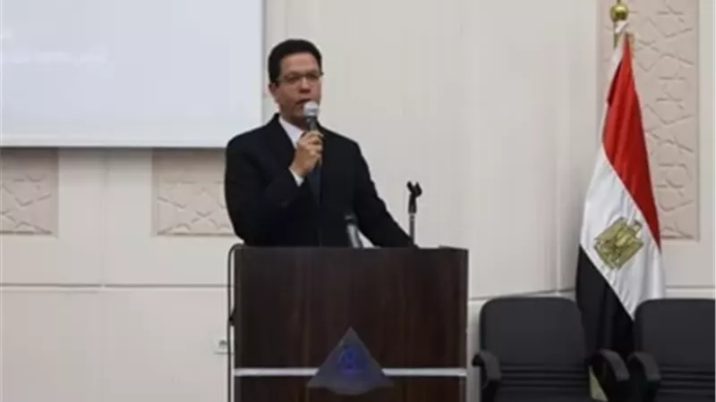 رئيس جامعة بنها يفتتح مؤتمر 