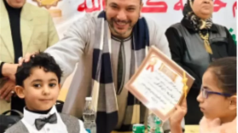 أبودومة يكرم حفظة كتاب الله بمدرسة الرحمن