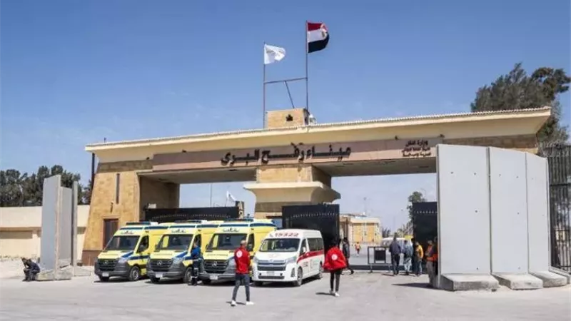 وصول الدفعة الثانية من العائدين لقطاع غزة إلى معبر رفح