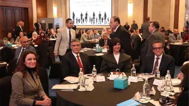 محافظ الجيزة يشهد اليوم العالمى للأسرة ويشيد بتجربة البدرشين