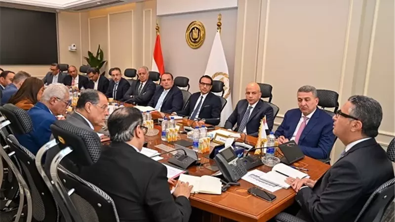 وزير التموين: الدولة تولي اهتمامًا بالغًا بتطوير صناعة السكر