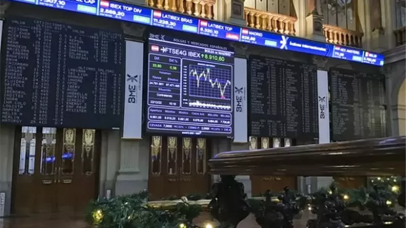 الأسهم الأوروبية تتراجع مع هبوط أسهم السلع الأولية