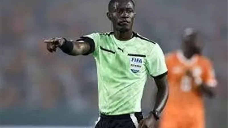 كأس الكونفدرالية| طاقم حكام كاميروني لمباراة الزمالك وزيسكو