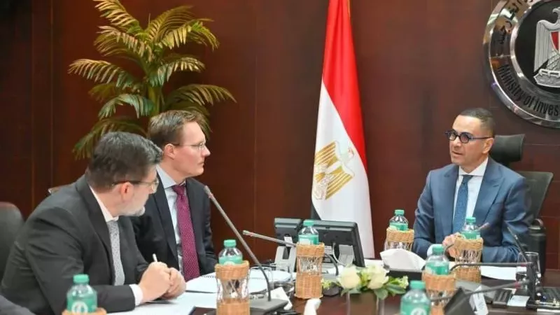 وزير الاستثمار يلتقي ممثلي موديز لاستعراض تطورات الاقتصاد المصري