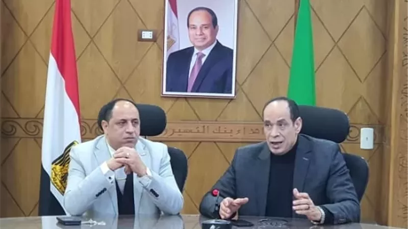 تعليم القليوبية يبحث تطوير التوجيه الفني وضبط المنظومة التعليمية