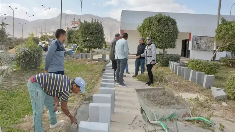 رئيس جهاز مدينة السويس الجديدة تتفقد أعمال تطوير الموقع العام