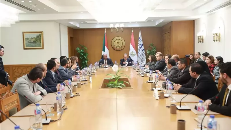 تكريم الفريق الطبي المصري الموفد إلى السودان تقديرًا لجهوده الإنسانية