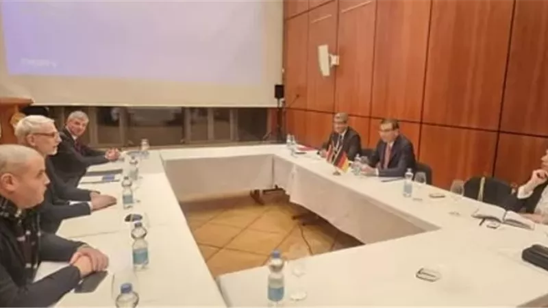 وزير الزراعة يبحث تحويل التعاونيات الزراعية إلى كيانات اقتصادية ناجحة
