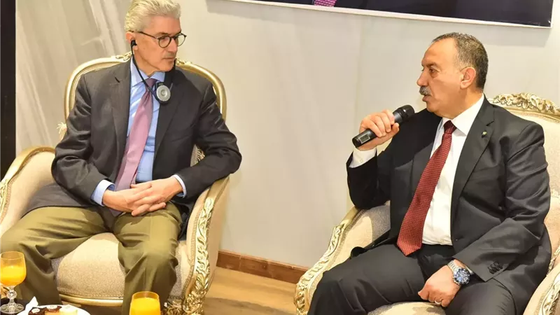 محافظ أسيوط يبحث مع وفد الاتحاد الأوروبي واليونيدو توسيع التعاون