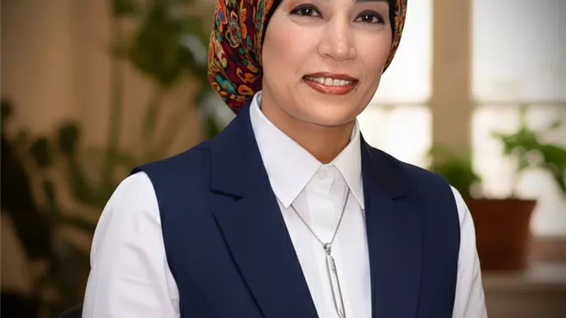 مكافأة تشجيعية للعاملين بجامعة الأقصر بمناسبة شهر رمضان المبارك