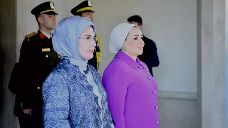 السيدة انتصار السيسي ترحب بزيارة أمينة أردوغان