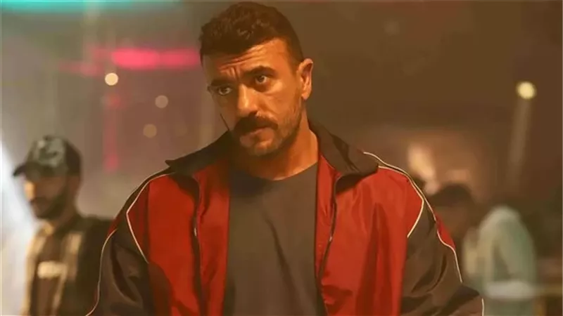 مؤلف 
