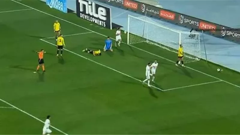 أحمد شريف يمنح الزمالك الهدف الـ3 في شباك كهرباء الإسماعيلية