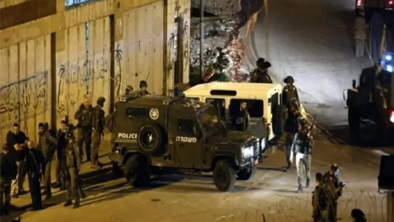الاحتلال الإسرائيلي يسلم جثامين 54 شهيدًا من قطاع غزة