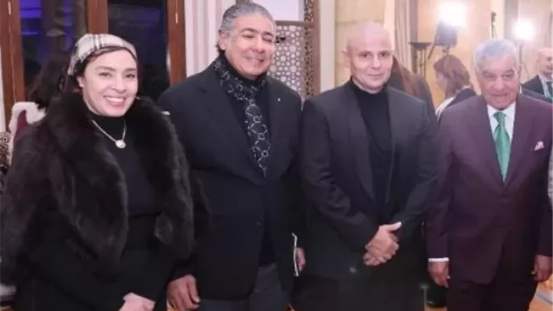 المستشار سامح عبد الحكم وحرمه في العرض الأول لأوبرا توت عنخ آمون