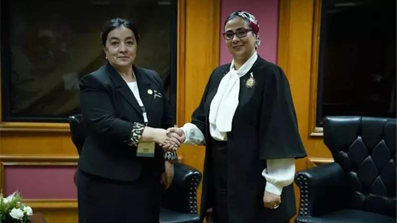 أمل عمار تبحث مع نائبة رئيس وزراء أوزبكستان ملفات تمكين المرأة