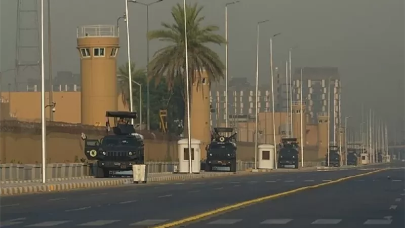 السفارة الأمريكية تبلغ عن تفجير بمركز الدعم الدبلوماسي فى بغداد