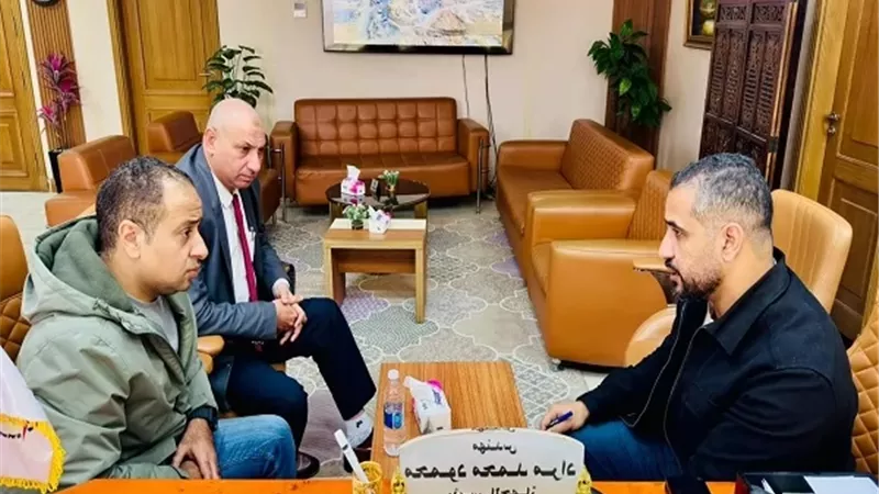 قيادات الإسكان تراجع ملفات التقنين بمدينة العبور الجديدة