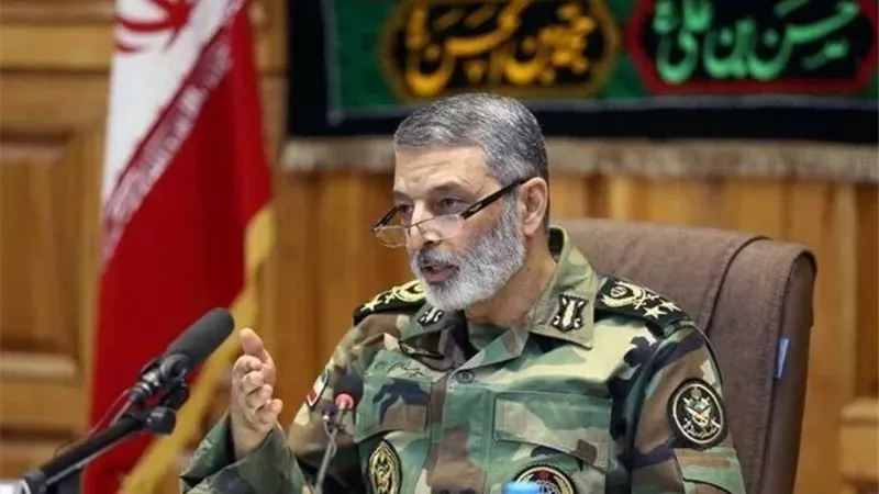 رئيس أركان الجيش الإيراني: أي عدوان سيقابل بخسائر فادحة للمعتدين