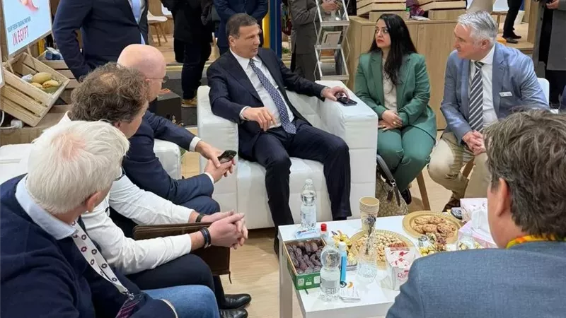 التمثيل التجارى يشارك في تنظيم المشاركة المصرية بمعرض Fruit Logistica
