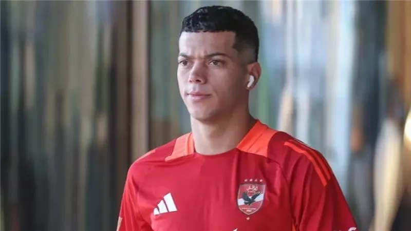الأهلي يكشف حقيقة إرسال مندوب بصحبة إمام عاشور أثناء العمرة