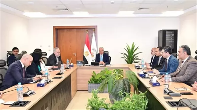 وزير الري: مصر تواجه تحديات ندرة المياه وتعتمد على النيل بنسبة 98%