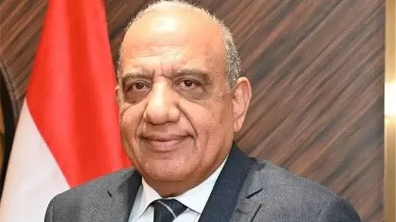 رئيس 