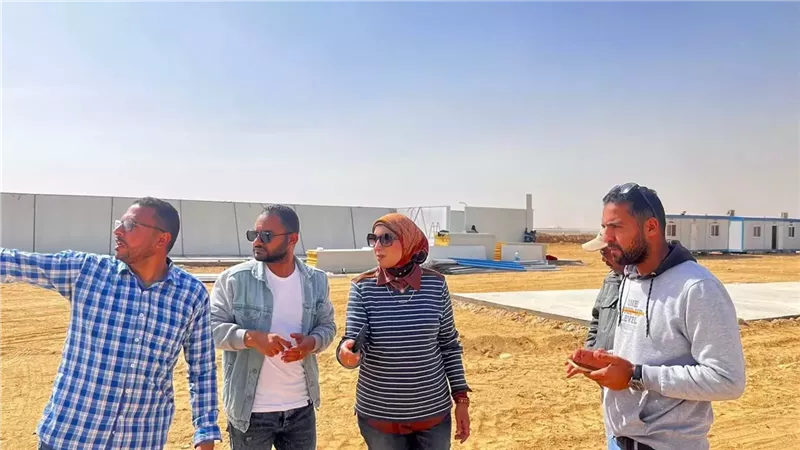 رئيس الجهاز تتابع المشروعات وتؤكد الالتزام بالجداول الزمنية