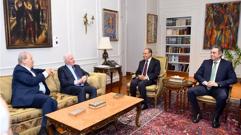 وزير الخارجية يؤكد التزام مصر بالعمل على منع تجدد التصعيد العسكري في غزة